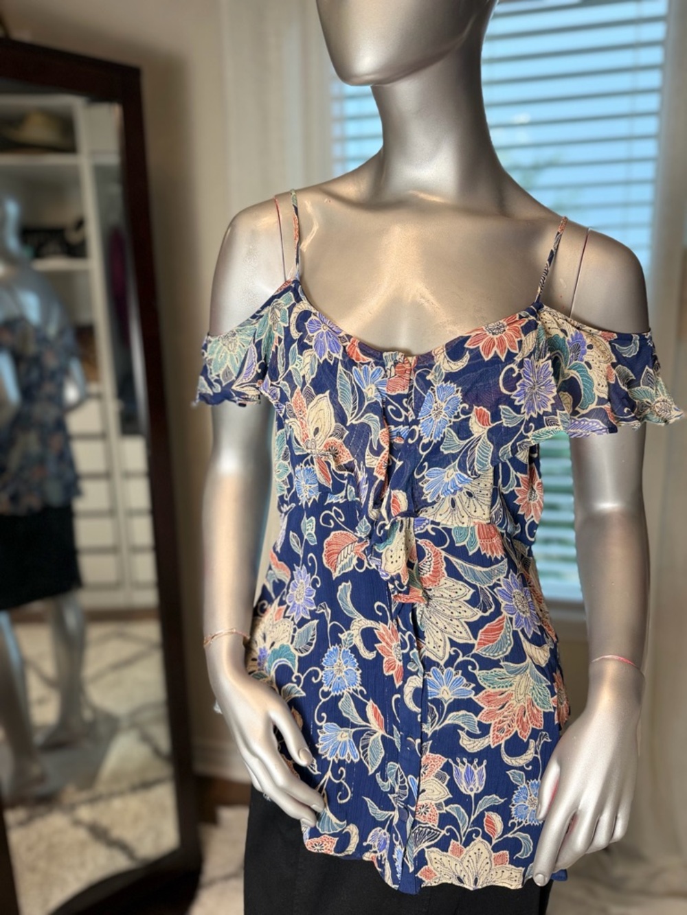 Anthropologie Maeve Mariposa Blue Blouse Size 8 Floral Cold Shoulder Ruffle Top